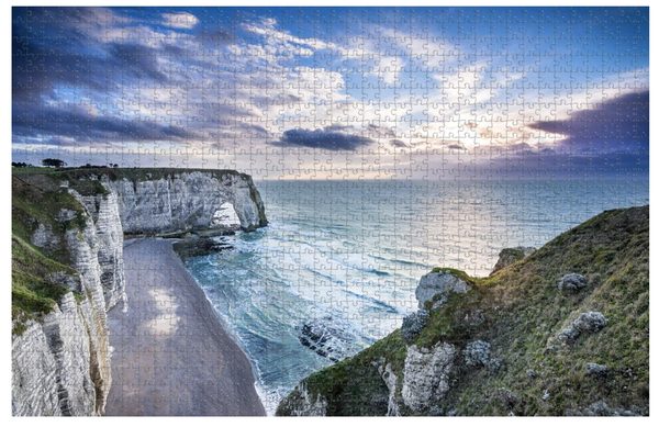 Étretat souvenirs and puzzle